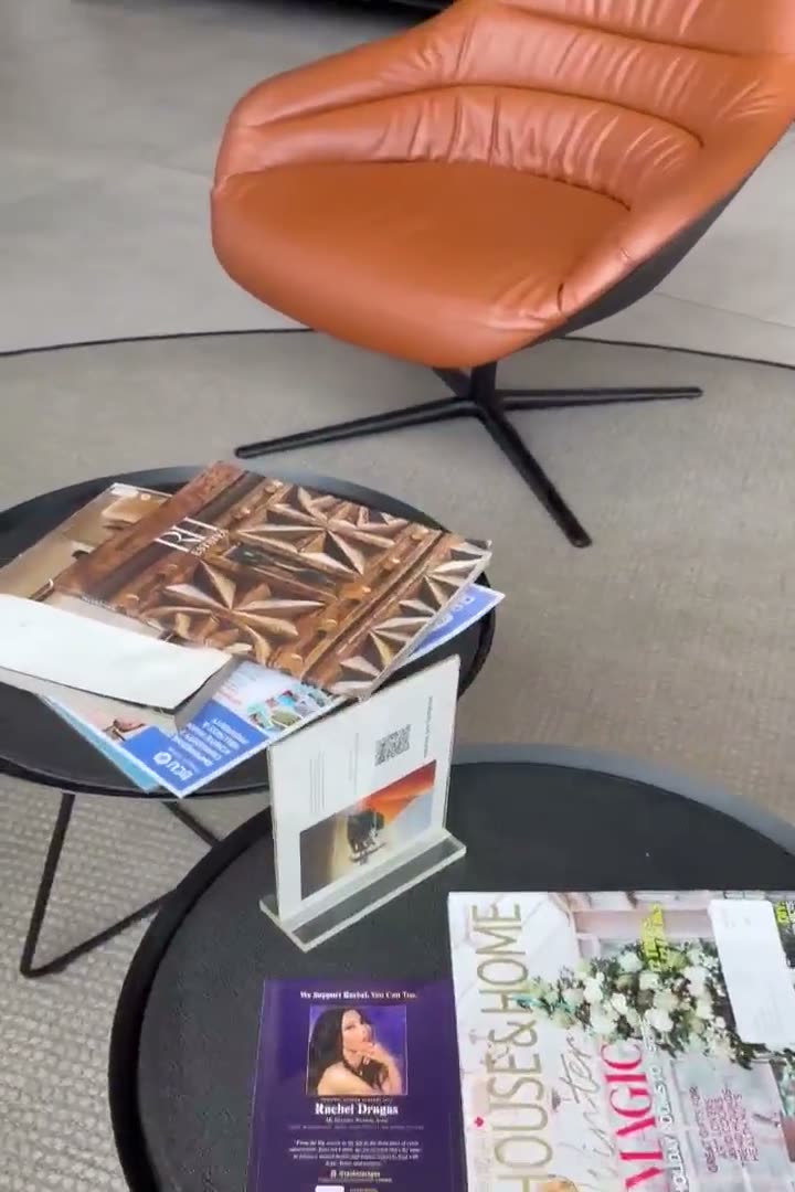 Audi showroom lounge, Dealership placement